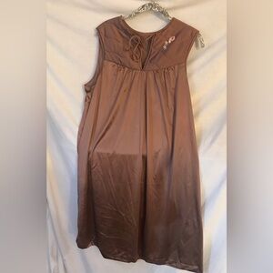 Vintage JC Penney Nightgown House Cost Size M